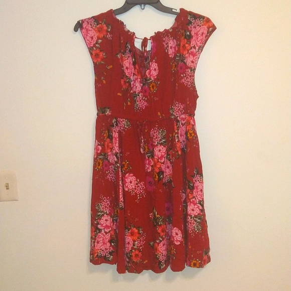 Torrid Red Floral Sleeveless Dress 1X / 1 - Picture 2 of 6